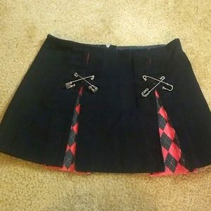 Super Low Fat goth punk Red and Black Argyle Mini Skirt Sz Small Y2K Hot Topic